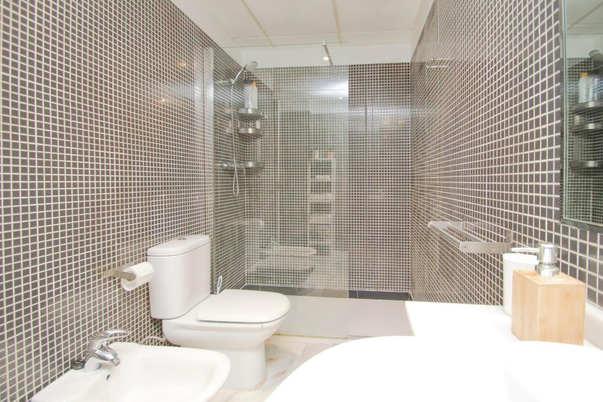 Lovely Apt In The City Center - 15M Walk Giralda Seville Exterior photo